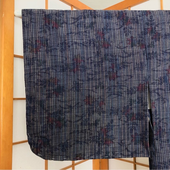 Authentic Vintage Japanese Navy Blue Kimono Robe with Maple Leaves Cotton Blend - Picture 8 of 12